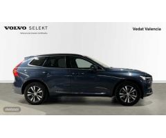 Volvo XC 60 2.0 T6 RECHARGE CORE AUTO 4WD 350 5P de 2024 con 13.300 Km por 45.900 EUR. en Valencia
