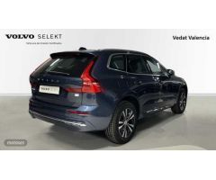 Volvo XC 60 2.0 T6 RECHARGE CORE AUTO 4WD 350 5P de 2024 con 13.300 Km por 45.900 EUR. en Valencia