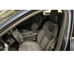 Volvo XC 60 2.0 T6 RECHARGE CORE AUTO 4WD 350 5P de 2024 con 13.300 Km por 45.900 EUR. en Valencia