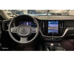 Volvo XC 60 2.0 T6 RECHARGE CORE AUTO 4WD 350 5P de 2024 con 13.300 Km por 45.900 EUR. en Valencia