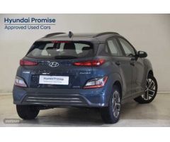 Hyundai Kona Electric Maxx 100kW de 2023 con 22.402 Km por 22.900 EUR. en Girona