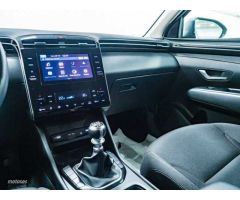 Hyundai Tucson 1.6 TGDI Maxx 4x2 de 2022 con 26.767 Km por 25.490 EUR. en Guipuzcoa