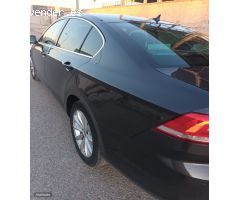 Volkswagen Passat 2.0 de 2017 con 80.000 Km por 18.600 EUR. en Albacete