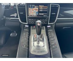 Porsche Panamera 3.6 300 de 2010 con 105.000 Km por 32.900 EUR. en Navarra