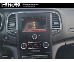 Renault Megane LIMITED TCE 115CV de 2018 con 100.200 Km por 11.490 EUR. en Madrid