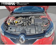 Renault Megane LIMITED TCE 115CV de 2018 con 100.200 Km por 11.490 EUR. en Madrid