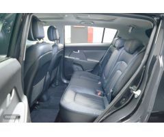 Kia Sportage 1.7 CRDI VGT 115CV x-Tech Eco-Dynam 4x2 de 2016 con 127.000 Km por 12.990 EUR. en Madri