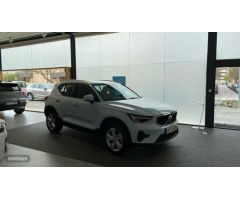 Volvo XC40 2.0 B3 CORE AUTO 163 5P de 2025 con 10 Km por 38.900 EUR. en Cadiz