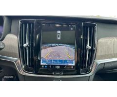 Volvo V 90 V90 Cross Country Pro, B4 AWD mild hybrid (diesel) de 2021 con 96.001 Km por 39.000 EUR.