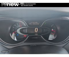 Renault Captur INTENS TCE 90 de 2017 con 151.000 Km por 10.990 EUR. en Madrid