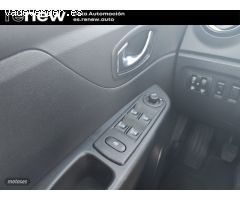 Renault Captur INTENS TCE 90 de 2017 con 151.000 Km por 10.990 EUR. en Madrid