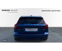 Volvo V 60 2.0 B5 G R-DESIGN AUTO 250 CV de 2020 con 108.411 Km por 31.400 EUR. en Zamora