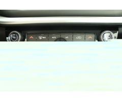 Jeep Compass eHybrid 1.5 MHEV 130HP Altitude DCT de 2025 con 4 Km por 33.900 EUR. en Cadiz