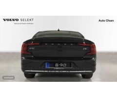Volvo S 90 Inscription, B5 AWD mild hybrid (diesel) de 2022 con 33.000 Km por 43.900 EUR. en Burgos