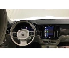 Volvo S 90 Inscription, B5 AWD mild hybrid (diesel) de 2022 con 33.000 Km por 43.900 EUR. en Burgos