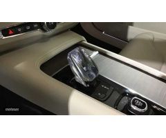 Volvo S 90 Inscription, B5 AWD mild hybrid (diesel) de 2022 con 33.000 Km por 43.900 EUR. en Burgos