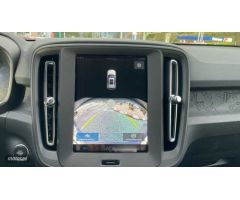 Volvo XC40 2.0 B3 ESSENTIAL AUTO 5P de 2025 con 1 Km por 36.900 EUR. en Vizcaya