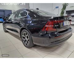 Volvo S60 S60 Core, B4 Mild Hybrid, Gasolina de 2024 con 15.760 Km por 35.900 EUR. en Navarra