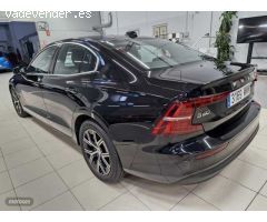 Volvo S60 S60 Core, B4 Mild Hybrid, Gasolina de 2024 con 15.760 Km por 35.900 EUR. en Navarra