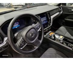 Volvo S60 S60 Core, B4 Mild Hybrid, Gasolina de 2024 con 15.760 Km por 35.900 EUR. en Navarra