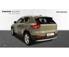 Volvo XC40 1.5 T2 CORE AUTO 5P de 2024 con 18.123 Km por 32.500 EUR. en Valencia