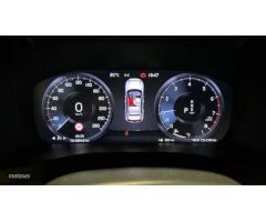 Volvo XC40 1.5 T2 CORE AUTO 5P de 2024 con 18.123 Km por 32.500 EUR. en Valencia