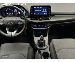 Hyundai i30 1.0 TGDI Klass LR 48V 120 de 2023 con 12.600 Km por 22.900 EUR. en Valencia