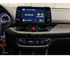 Hyundai i30 1.0 TGDI Klass LR 48V 120 de 2023 con 12.600 Km por 22.900 EUR. en Valencia