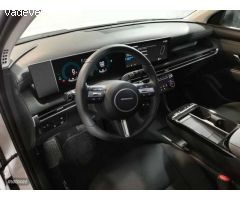 Hyundai Tucson Tucson 1.6 T HEV Maxx AT de 2025 con 454 Km por 34.490 EUR. en Madrid