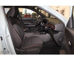 Hyundai Kona 1.0 TGDI N LINE 120CV de 2024 con 51.989 Km por 25.900 EUR. en Cadiz