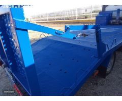 Nissan Cabstar 35.13 GRUA PORTACOCHES. de 2005 con 235.000 Km por 9.800 EUR. en Murcia