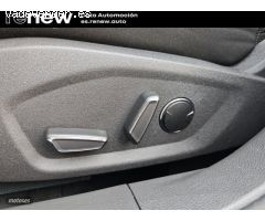 Ford Mondeo TITANIUM 150CV de 2019 con 105.900 Km por 17.490 EUR. en Madrid