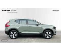 Volvo XC40 2.0 B3 CORE AUTO 5P de 2025 con 1 Km por 41.050 EUR. en Vizcaya