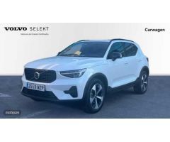 Volvo XC40 2.0 B3 PLUS DARK AUTO 5P de 2025 con 1 Km por 44.200 EUR. en Vizcaya