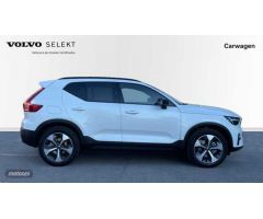 Volvo XC40 2.0 B3 PLUS DARK AUTO 5P de 2025 con 1 Km por 44.200 EUR. en Vizcaya