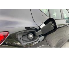 Volvo XC40 2.0 B3 ESSENTIAL AUTO 5P de 2025 con 1 Km por 37.700 EUR. en Vizcaya