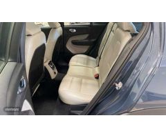 Volvo XC40 XC40 Recharge Inscription, T4 hibrido enchufable de 2021 con 70.395 Km por 30.350 EUR. en