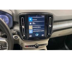 Volvo XC40 XC40 Recharge Inscription, T4 hibrido enchufable de 2021 con 70.395 Km por 30.350 EUR. en