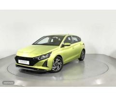 Hyundai i20 1.0 TGDI Klass 100 de 2024 con 13.656 Km por 18.700 EUR. en Barcelona