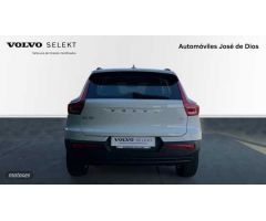 Volvo XC40 2.0 D3 BUSINESS PLUS MANUAL 150 de 2019 con 59.318 Km por 27.200 EUR. en Zamora