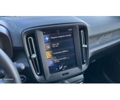 Volvo XC40 2.0 D3 BUSINESS PLUS MANUAL 150 de 2019 con 59.318 Km por 27.200 EUR. en Zamora