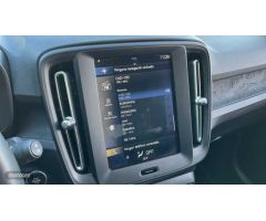 Volvo XC40 2.0 D3 BUSINESS PLUS MANUAL 150 de 2019 con 59.318 Km por 27.200 EUR. en Zamora