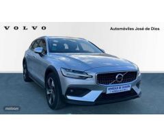 Volvo V 60 2.0 D4 AUTO AWD 190 5P de 2019 con 172.187 Km por 27.500 EUR. en Zamora