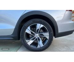 Volvo V 60 2.0 D4 AUTO AWD 190 5P de 2019 con 172.187 Km por 27.500 EUR. en Zamora