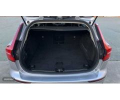 Volvo V 60 2.0 D4 AUTO AWD 190 5P de 2019 con 172.187 Km por 27.500 EUR. en Zamora
