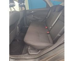 Ford Focus 1.0i 100CV (GPS+SENSOR TRAS) de 2015 con 190.000 Km por 6.450 EUR. en Madrid