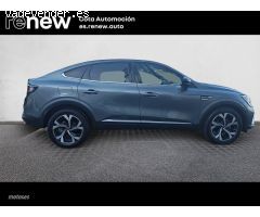 Renault Arkana TECHNO MILD HYBRID TCE 140 CV de 2024 con 13.500 Km por 27.990 EUR. en Madrid