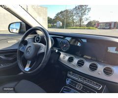 Mercedes Clase E E 220 d 4MATIC de 2017 con 150.000 Km por 23.900 EUR. en Barcelona
