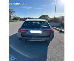 Mercedes Clase E E 220 d 4MATIC de 2017 con 150.000 Km por 23.900 EUR. en Barcelona