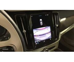 Volvo S 90 Inscription, B5 AWD mild hybrid (diesel) de 2022 con 33.000 Km por 43.900 EUR. en Burgos